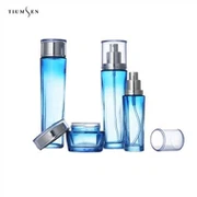 Tyhjät kosteusemulsiosäiliöt